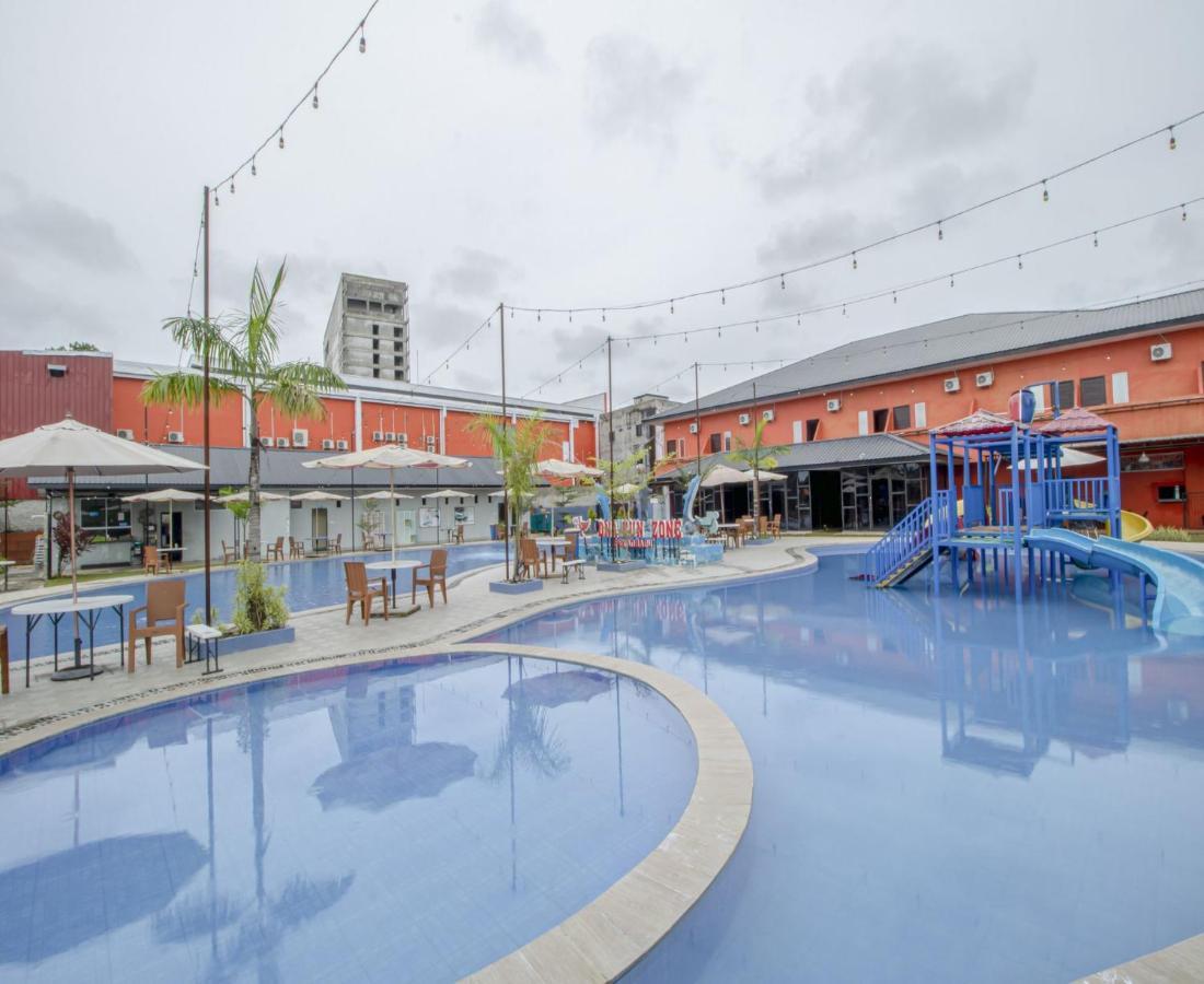 Dna Fun Zone Pekanbaru Exteriér fotografie