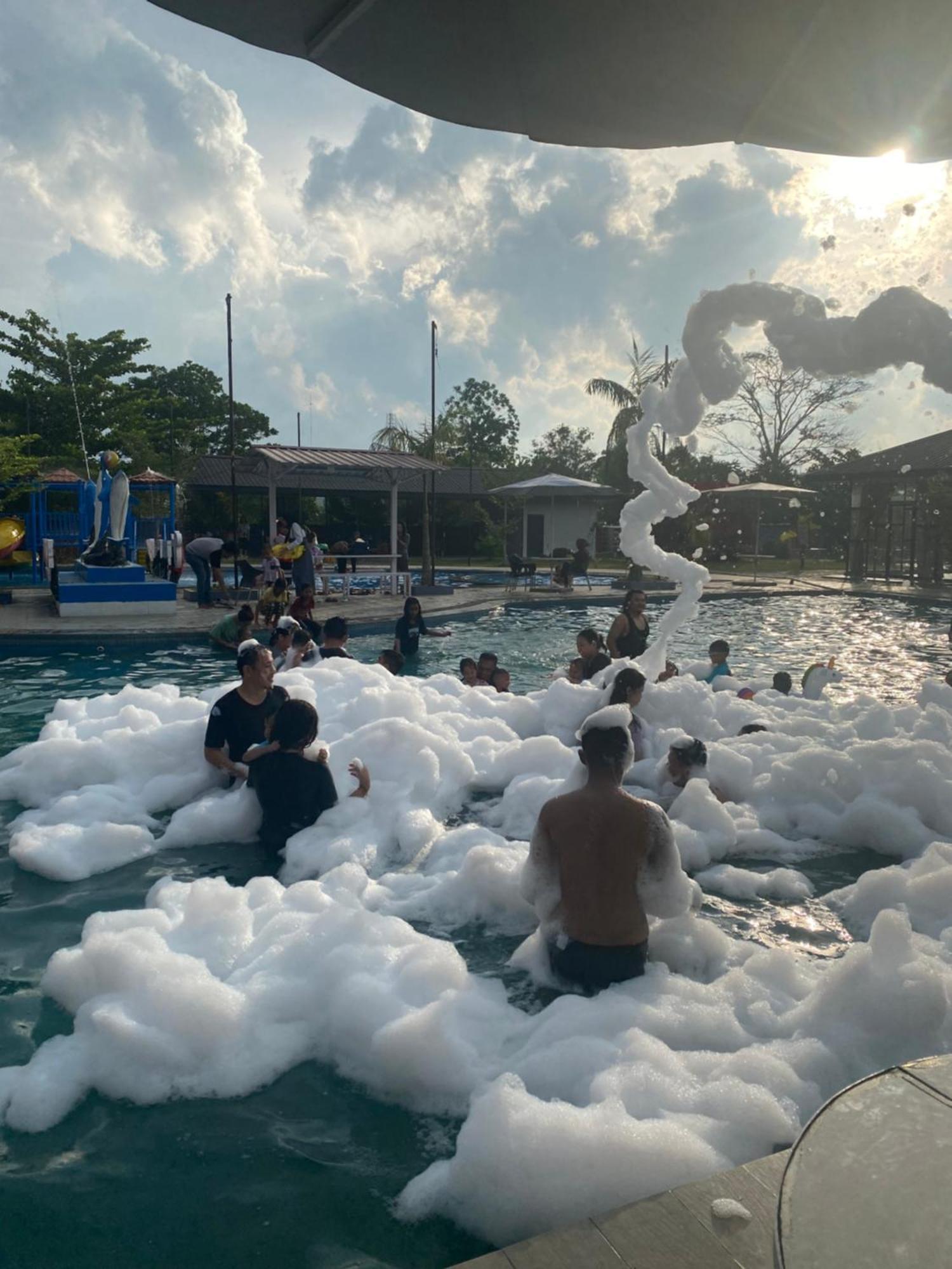Dna Fun Zone Pekanbaru Exteriér fotografie